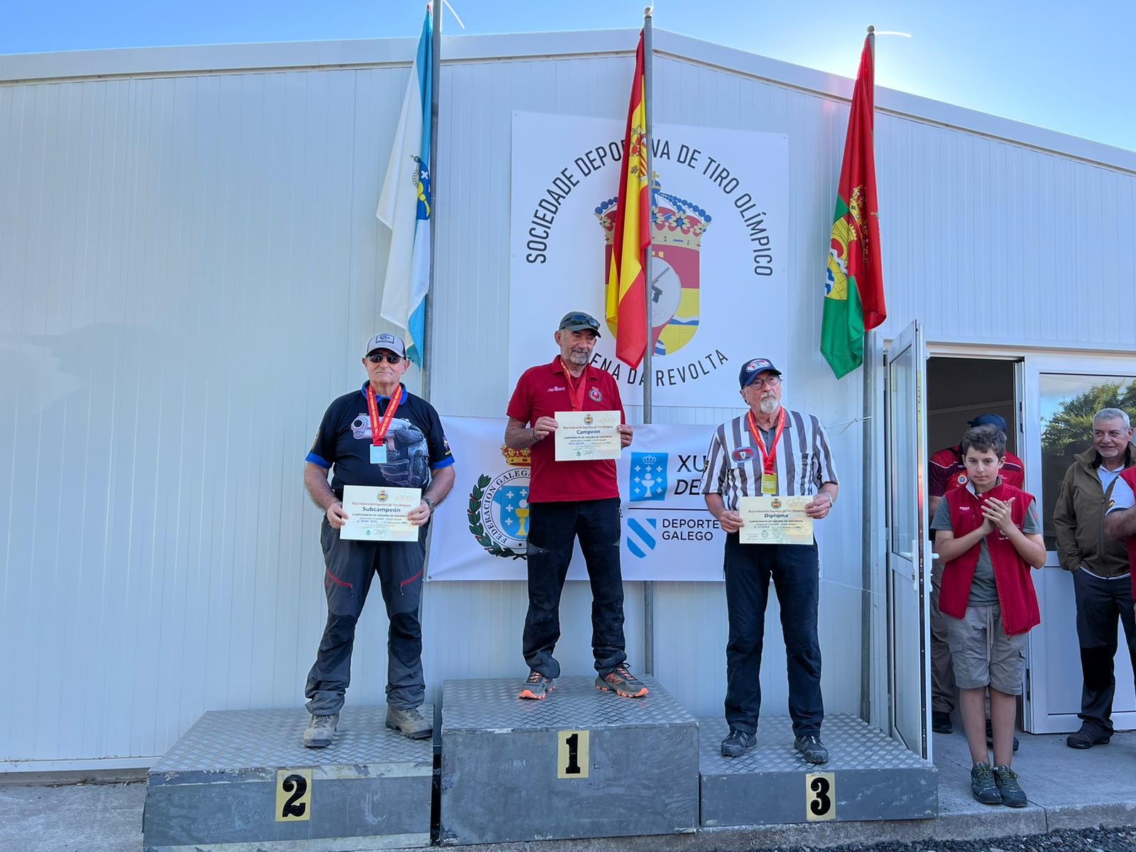 Lluvia de Medallas para Navarra en el campeonato de España de Recorridos de Tiro con Escopeta (30 Julio 2022).