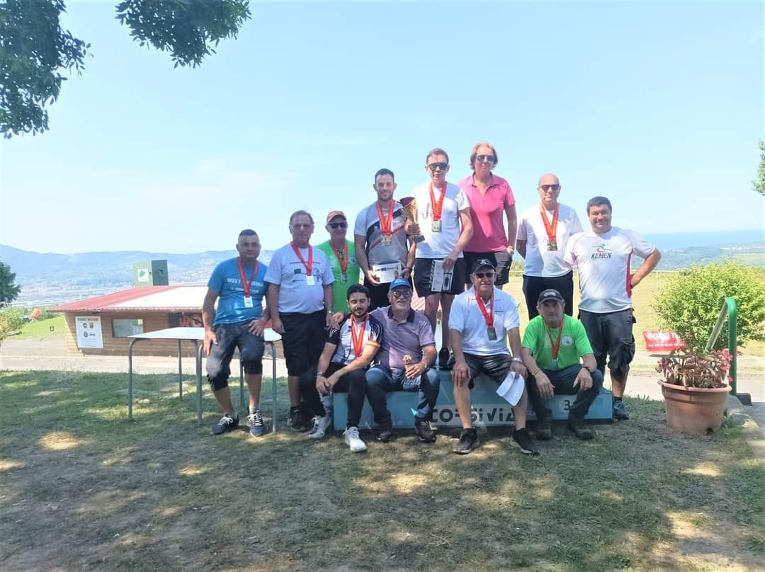 Seis medallas para Navarra en dos competiciones nacionales de Tiro al Plato