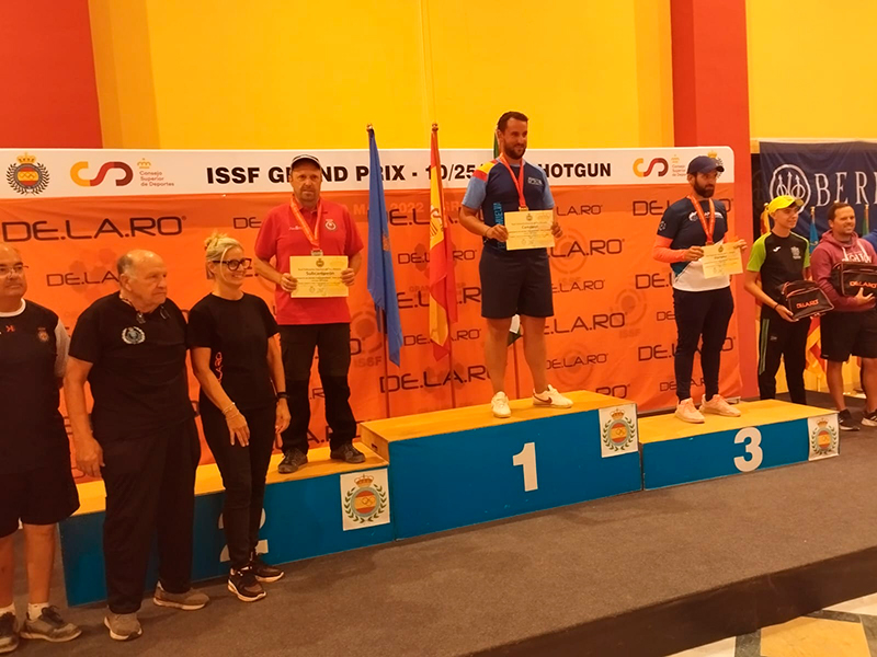 Dos platas en el Campeonato de España por Categorías de Foso Olímpico