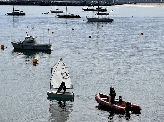Éxito del primer fin de semana de entrenamiento del equipo navarro de Optimist en Hondarribia